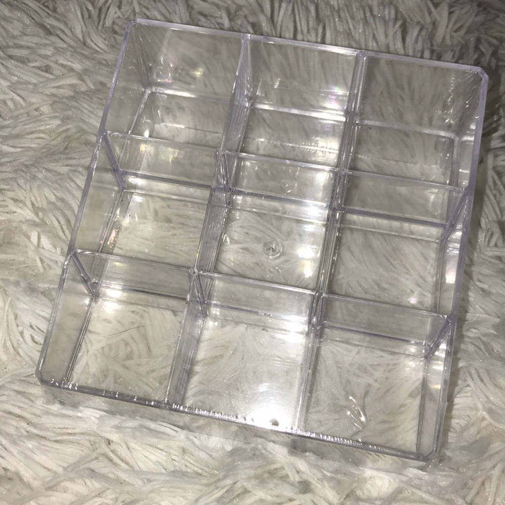 Acrylic organizer